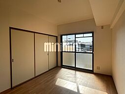 ロワ十王 2階3DKのリビング/ダイニング