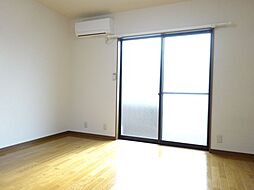 アムールセゾン 1階1Kのリビング/ダイニング