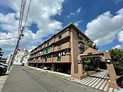 ラ・ヴィレット城屋敷 2階 築32年1ヶ月の賃貸物件