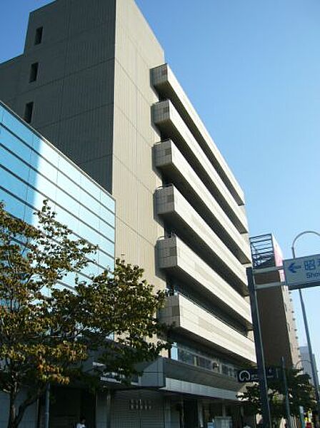 画像4:役所「名古屋市昭和区役所まで490m」