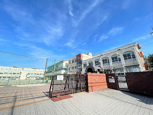 画像23:小学校「名古屋市立松栄小学校まで247m」