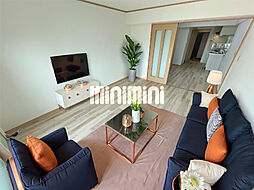 エスト吹上 4階1LDKのリビング/ダイニング