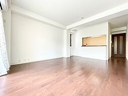 サニーサイドIII 2階3LDKのリビング/ダイニング