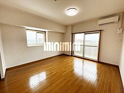 サンマリーノ 9階1Kのリビング/ダイニング