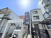 金山駅より徒歩4分 築18年1ヶ月 4階建の賃貸物件