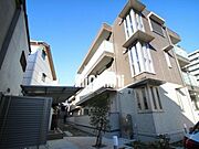 金山駅より徒歩6分 3階 築8年2ヶ月の賃貸物件