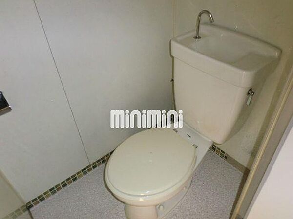画像9:清潔感あるトイレ