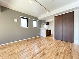 COZY豊岡通 502 5階1LDKのリビング/ダイニング