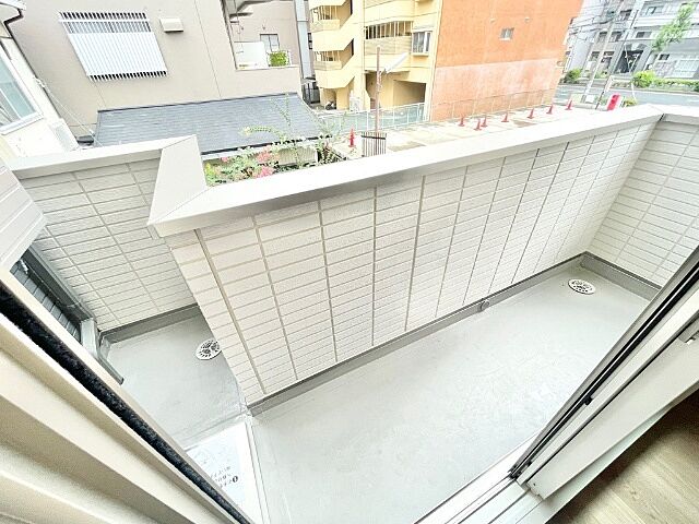バルコニー