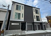 桜駅より徒歩1分 築2年2ヶ月 3階建の賃貸物件