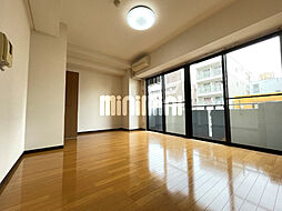 フィーブルサカエ 7階1Kのリビング/ダイニング