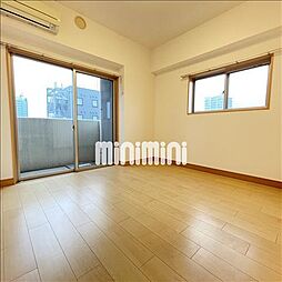 ライブコート泉