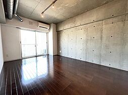 泉アパートメント 6階ワンルームのリビング/ダイニング