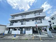 荒子駅より徒歩16分 築33年6ヶ月 3階建の賃貸物件