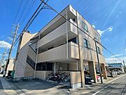 塩釜口駅より徒歩18分 築23年2ヶ月 3階建の賃貸物件