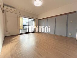 ファミーユ檀 2階1Kのリビング/ダイニング