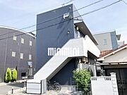 道徳駅より徒歩3分 築13年2ヶ月 2階建の賃貸物件