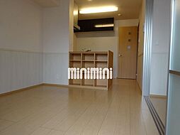 ＰＩＮＥどうとく 2階2DKのリビング/ダイニング