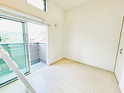 ラ・ロシェル 2階1Kのリビング/ダイニング