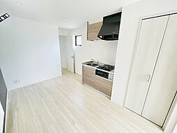 M-COURT　II 1階1DKのリビング/ダイニング