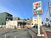 コンビニ「セブンイレブンまで276m」
