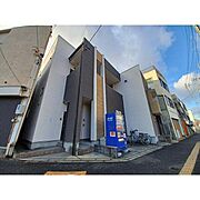 大江駅より徒歩3分 築12年10ヶ月 2階建の賃貸物件