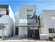 金山駅より徒歩15分 2階 築8年8ヶ月の賃貸物件