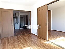 メゾン大橋III 3階2LDKのリビング/ダイニング