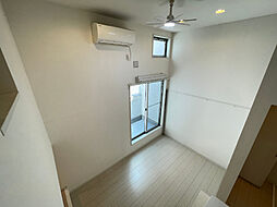 ヴァンベール元郷 202 2階ワンルームのリビング/ダイニング