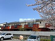 タウンサンロイヤルF棟 1階 築31年11ヶ月の賃貸物件