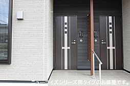 15 / 35