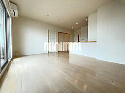 スクエア名古屋港 2階2SLDKのリビング/ダイニング