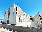 本郷駅より徒歩6分 1階 築4年2ヶ月の賃貸物件