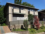  1階 築22年6ヶ月の賃貸物件