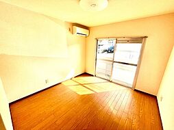 池場ハウス 1階ワンルームのリビング/ダイニング