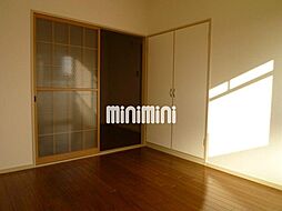 アボワールシャトー 1階2DKのリビング/ダイニング