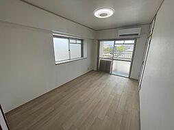 メゾン平池下 4階2LDKのリビング/ダイニング