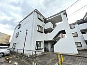 ファミーユ浅井B棟 3階 築37年11ヶ月の賃貸物件