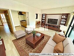 ピースフルライフ　Ｍ 3階3LDKのリビング/ダイニング
