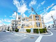 グレイス植田Ｃ・Ｃ’・Ｍ 3階 築36年8ヶ月の賃貸物件