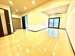 三國ビル 4階2LDKのリビング/ダイニング