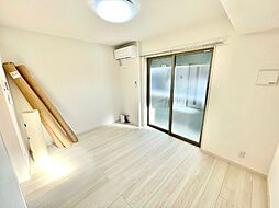 フルール原 101 1階1Kのリビング/ダイニング