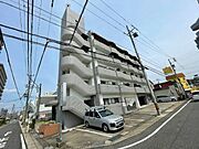 スペース１ｓｔ 3階 築32年2ヶ月の賃貸物件