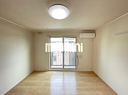 アベニュー寒風伍番館（サムカゼ　ゴバンカン） 1階1Kのリビング/ダイニング