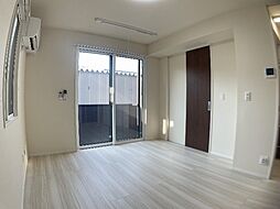 Ｌｉｖｉｎｇ岡崎駅前（リビングオカザキエキマエ） 102 1階1Kのリビング/ダイニング