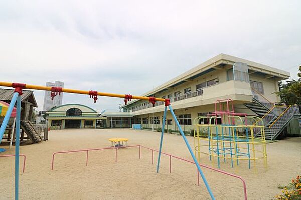 画像23:幼稚園、保育園「柱保育園まで980m」