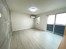 ファミール駅西 102 1階2LDKのリビング/ダイニング