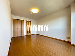 アーバンシティ草間 2階1Kのリビング/ダイニング