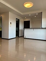 ロイヤルステージ羽根井公園 7階3LDKのリビング/ダイニング