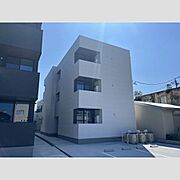 船町駅より徒歩12分 新築 3階建の賃貸物件